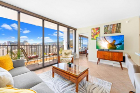 Cozy 1BR Ocean View Condo, Near Beach with Parking